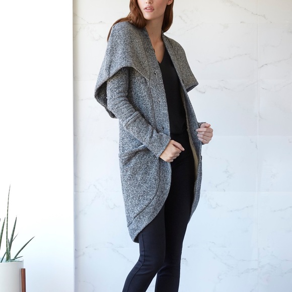 ♡ Rebecca King Three Way Sweater - Picture 2 of 16